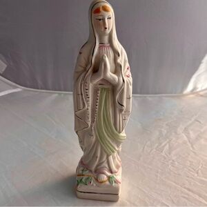 Vintage Ceramic Lady of Peace Statue Virgin Mary 9.5"H x 2"L x 2"W
